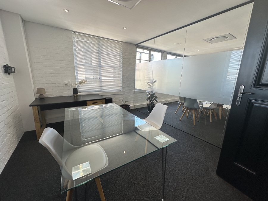To Let commercial Property for Rent in Green Point Western Cape